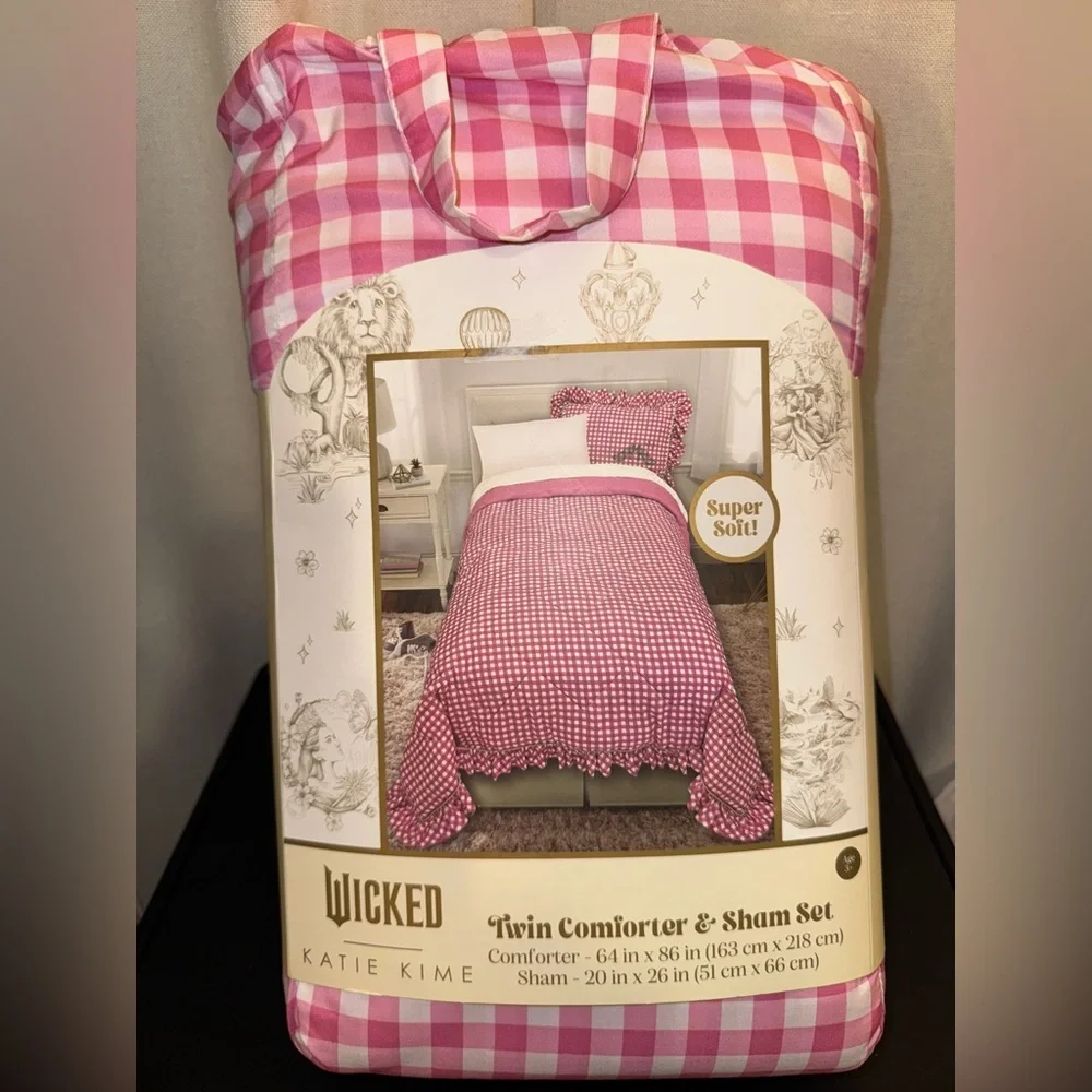 Wicked : For Good x Katie Kime Twin Comforter